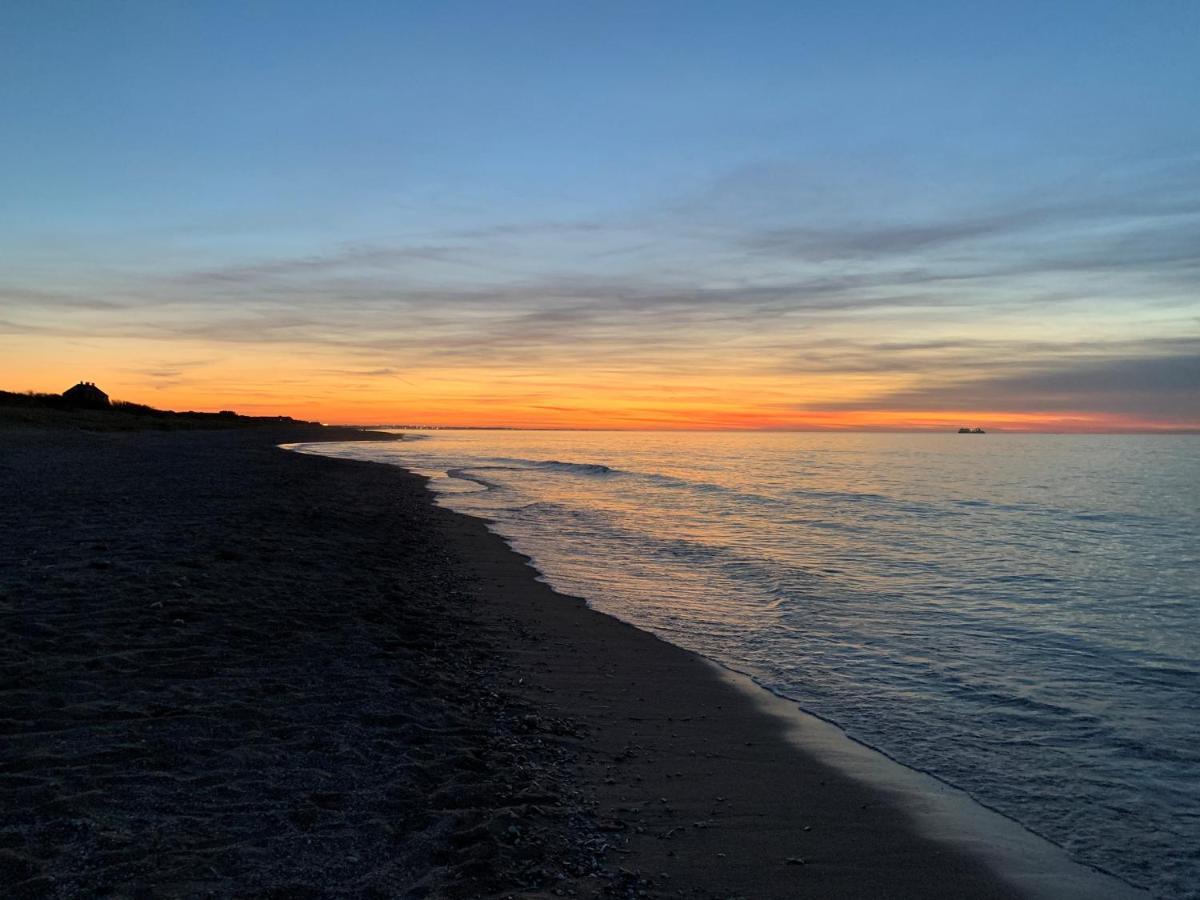 Chaleureux Chalet En Bord De Mer Мервил-Франсвил-Плаж Екстериор снимка